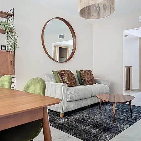 Climatisé, 2 Chambres, Mourillon